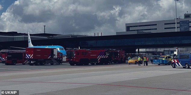 One killed after falling into KLM passenger plane�engine